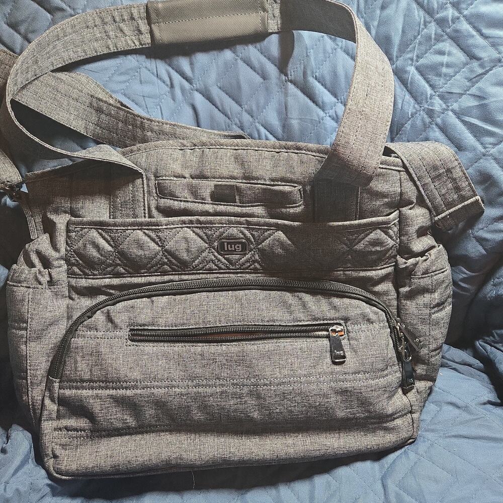 Lug Windjammer SOLD OUT Grey Convertible Crossbody Handbag Diaper Bag Travel